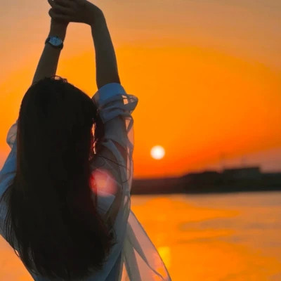 女生头像高清真人氛围感图片