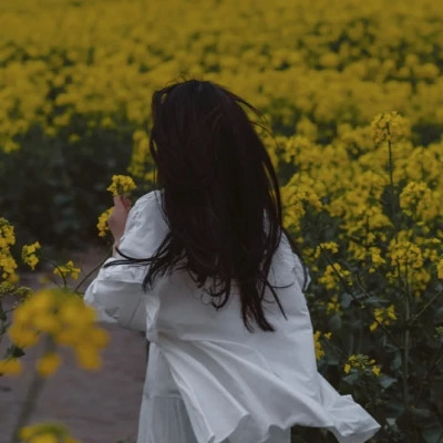 女生头像高清真人氛围感图片