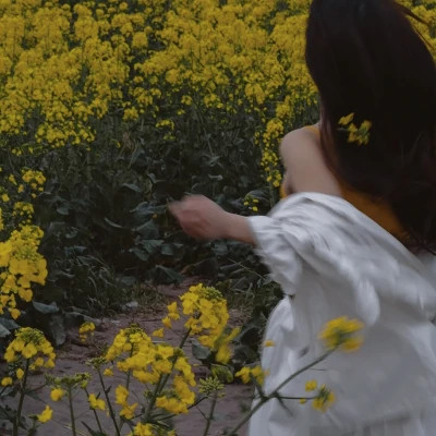 女生头像高清真人氛围感图片