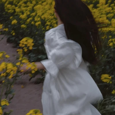 女生头像高清真人氛围感图片