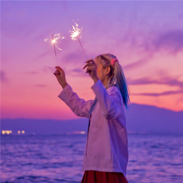 2025最新女头像唯美图片高清