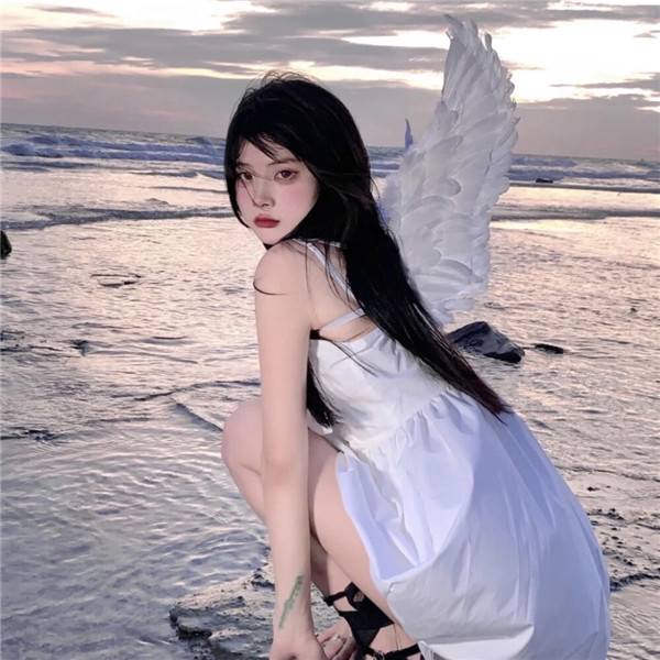 2025气质女头像唯美高清图片