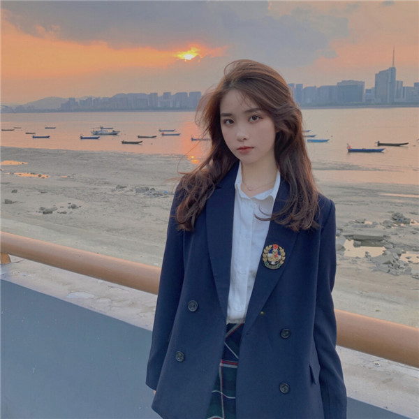 2025气质女头像唯美高清图片