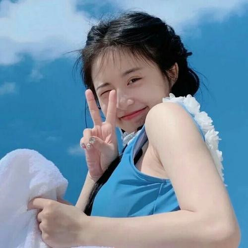 女生2025年最火微信头像图片