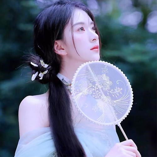 微信头像2025年最新版图片女