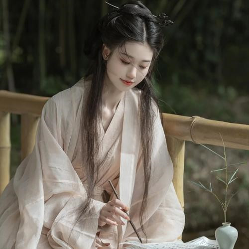 微信头像2025年最新版图片女