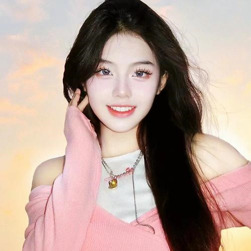 2025年最新美女微信头像图片
