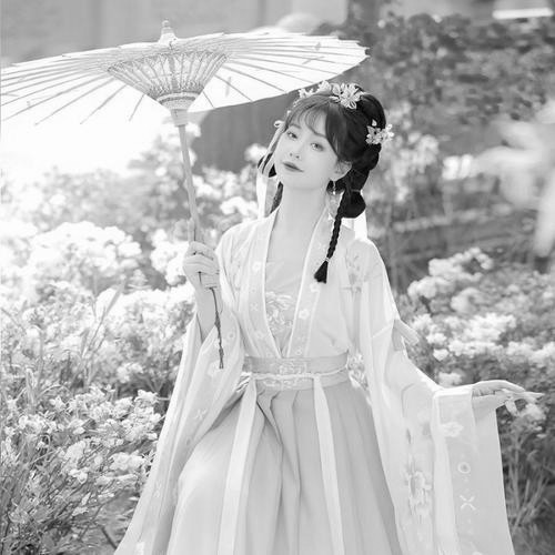 高清古风头像黑白女生真人