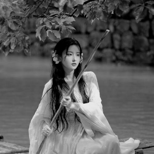 高清古风头像黑白女生真人