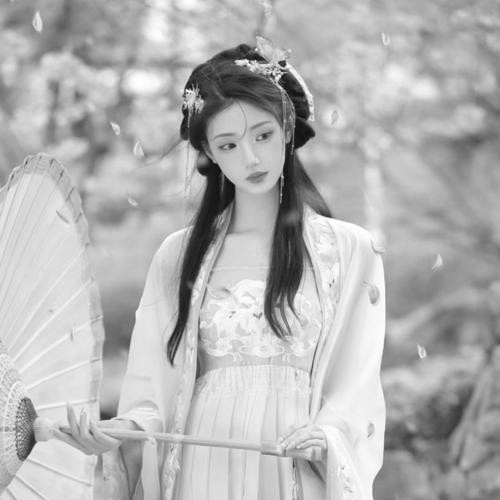 高清古风头像黑白女生真人