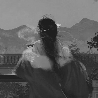 美丽古风女头动漫黑白图片
