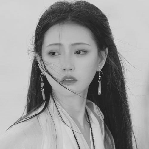 古风女头动漫黑白唯美图片