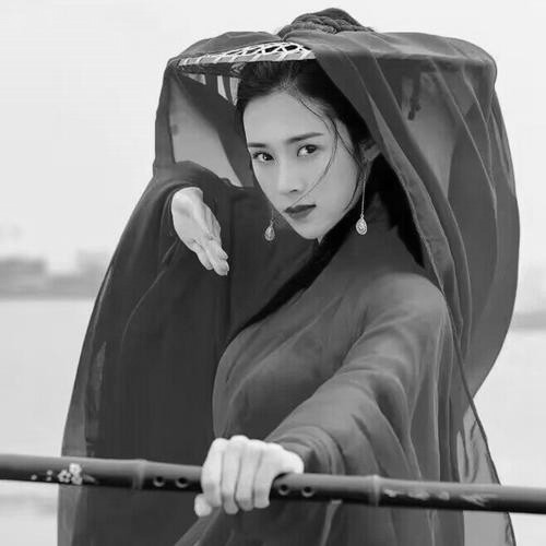古风女头动漫黑白唯美图片