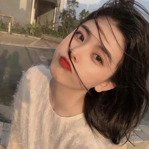 qq头像网红女生最火美女图片