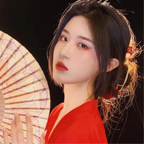 qq头像网红女生最火美女图片