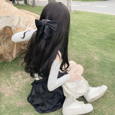 高级感头像女不露脸真人照片