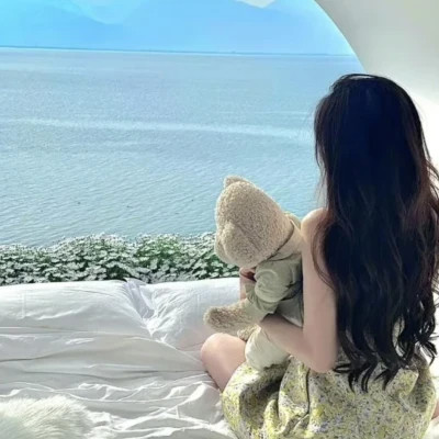 高级感头像女不露脸真人照片