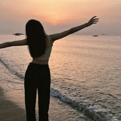高级感头像女不露脸真人照片