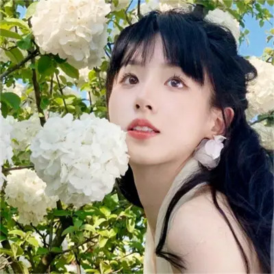 真人头像图片2025最新款女