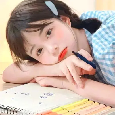 qq头像2025最新款女生照片