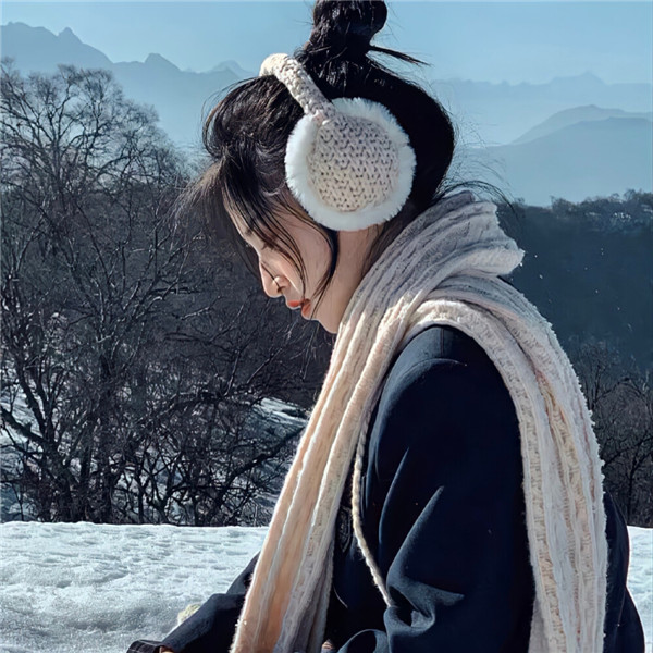 冬日氛围感女真人女头图片