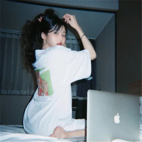 头像2025最新款女可以保存的