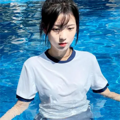 女生2025年最火的QQ头像图片
