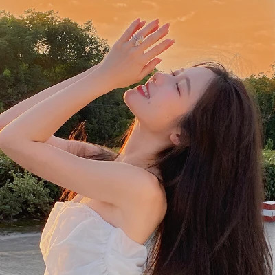 qq高清头像女生真人好看2025