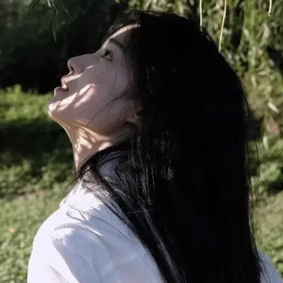 2025年最潮头像女高清图片