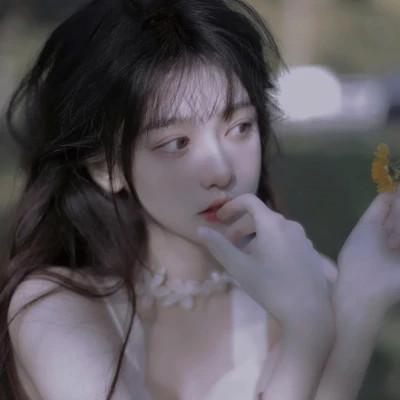 2025年最潮头像女高清图片