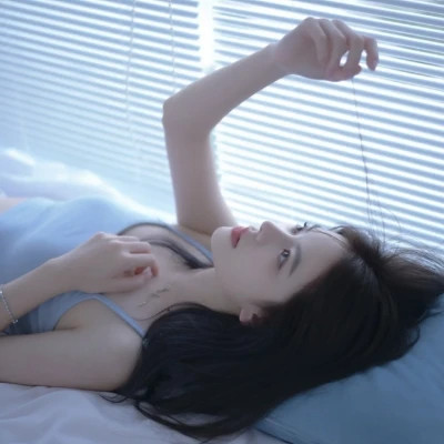 2025年最潮头像女高清图片