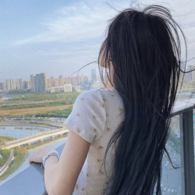 2025年最潮头像女高清图片