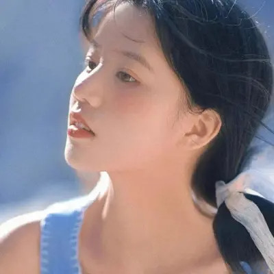 2025头像女生最新版微信