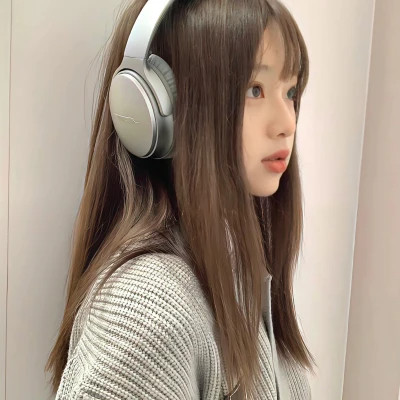 可盐可咸可甜的头像女生图片