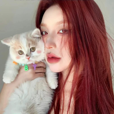 可盐可咸可甜的头像女生图片