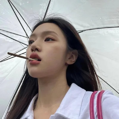 可盐可甜的真人女生头像图片