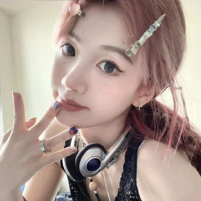 可盐可甜的真人女生头像图片