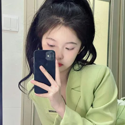 可盐可甜的真人女生头像图片