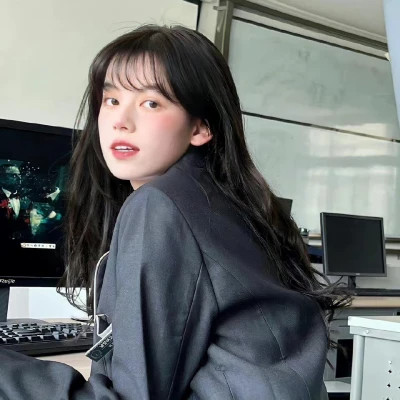 可盐可甜的真人女生头像图片