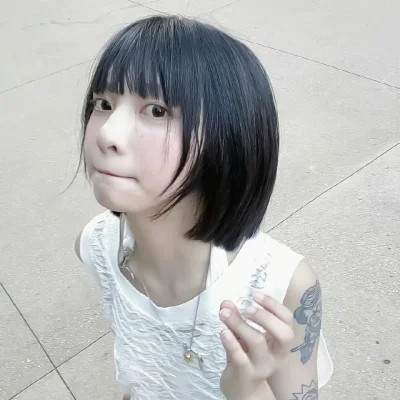 可盐可甜的真人女生头像图片