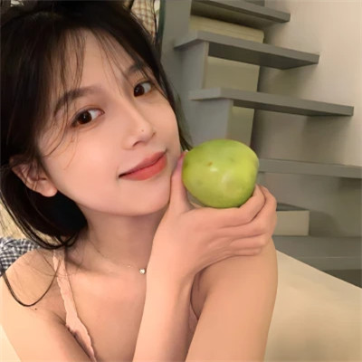 可盐可甜的女生漂亮头像照片