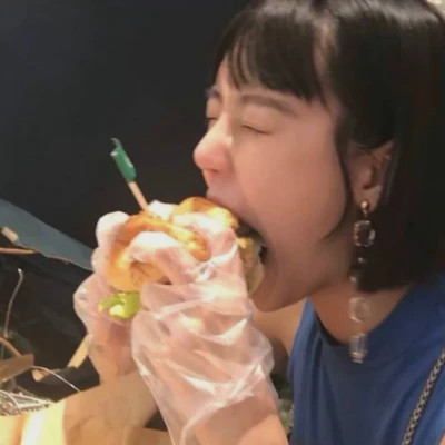 可盐可甜的单人女生头像图片