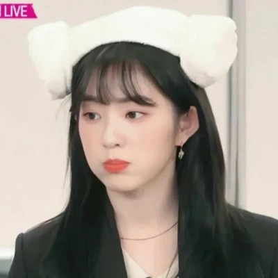 可盐可甜的单人女生头像图片