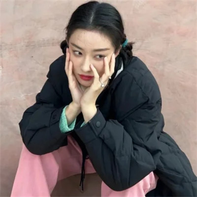 可盐可甜的单人女生头像图片