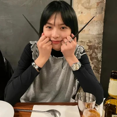 可盐可甜的单人女生头像图片