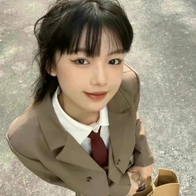 女生可盐可甜的微信头像图片