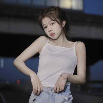 简约干净头像女高清图片