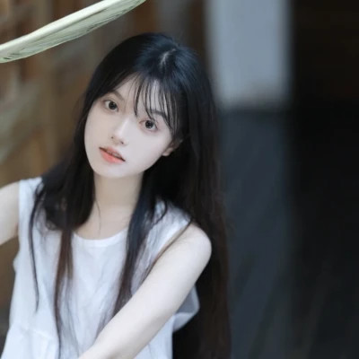 女生干净又耐看的微信头像图片