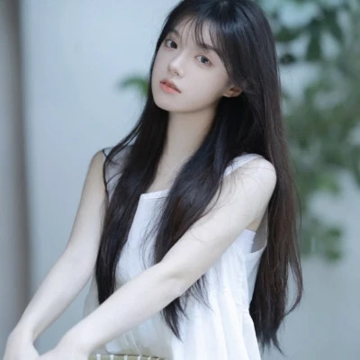 女生干净又耐看的微信头像图片