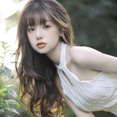 女生干净又耐看的微信头像图片